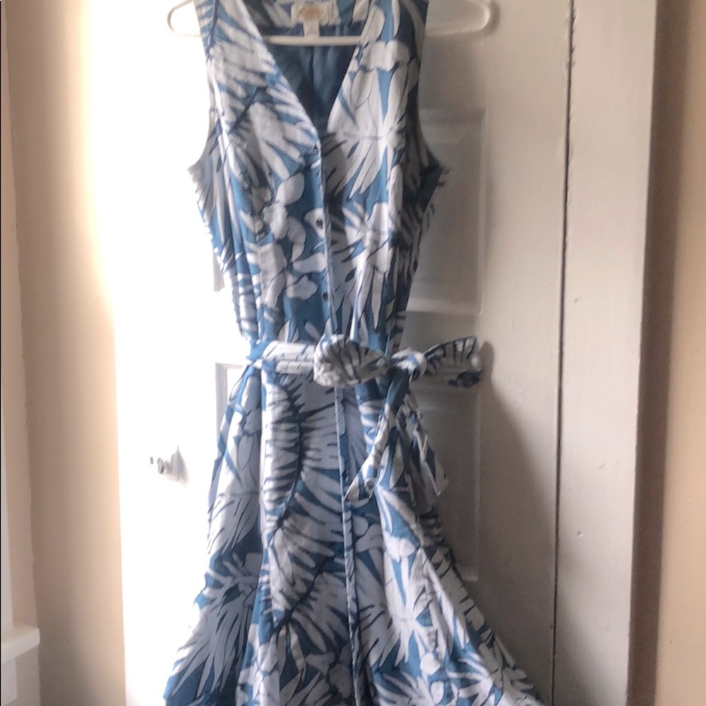 Talbots button up, hi low, slit front dress